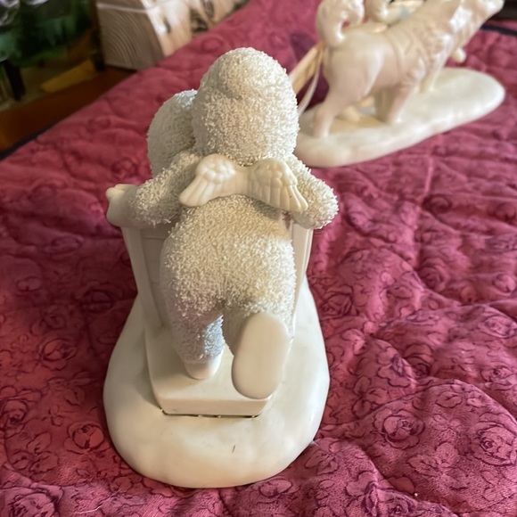 Snowbabies with sled and dogs - Picture 4 of 5